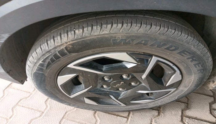 2024 KIA SONET 	 HTX 1.0 TURBO DCT, Petrol, Automatic, 28,869 km, tyre