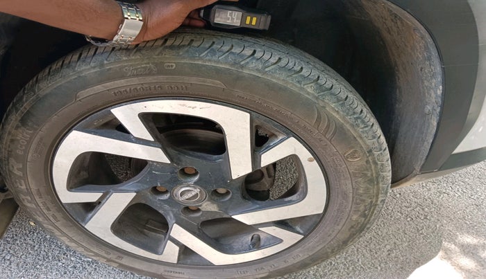 2021 Nissan MAGNITE XV PREMIUM TURBO (O), Petrol, Manual, 15,236 km, tyre