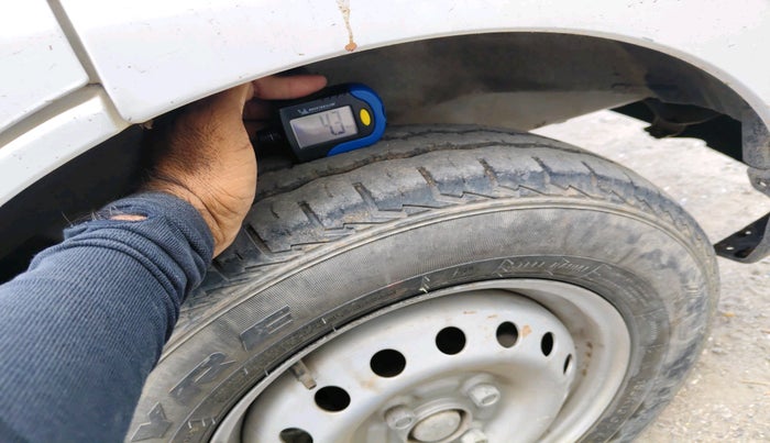 2023 Maruti Eeco 5 STR AC, Petrol, Manual, 38,552 km, tyre