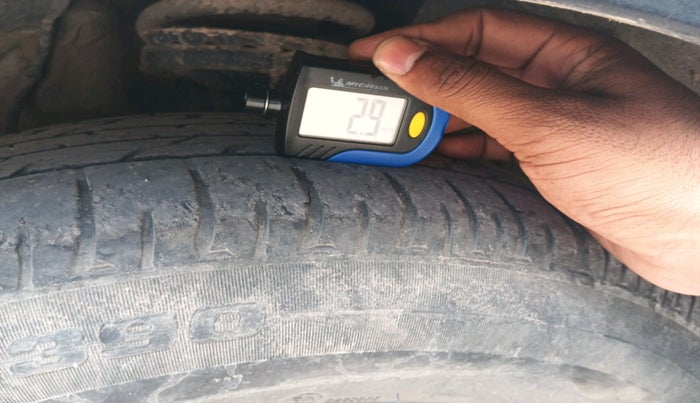 2022 Mahindra XUV300 W8 1.5 DIESEL, Diesel, Manual, 80,175 km, tyre