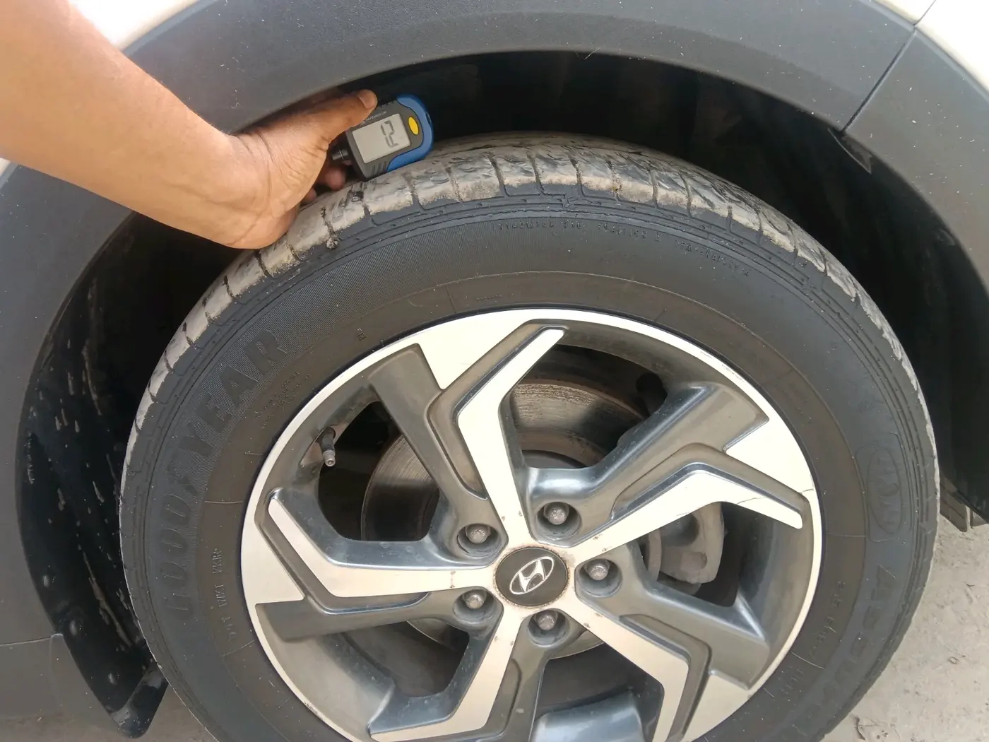 2018 Hyundai Creta SX AT 1.6 PETROL, Petrol, Automatic, 65,853 km, tyre