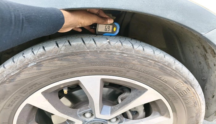 2020 Tata NEXON XZ PLUS PETROL, CNG, Manual, 1,00,521 km, tyre