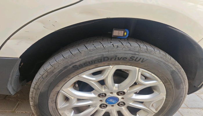 2015 Ford Ecosport TITANIUM 1.5L DIESEL, Diesel, Manual, 1,25,429 km, tyre