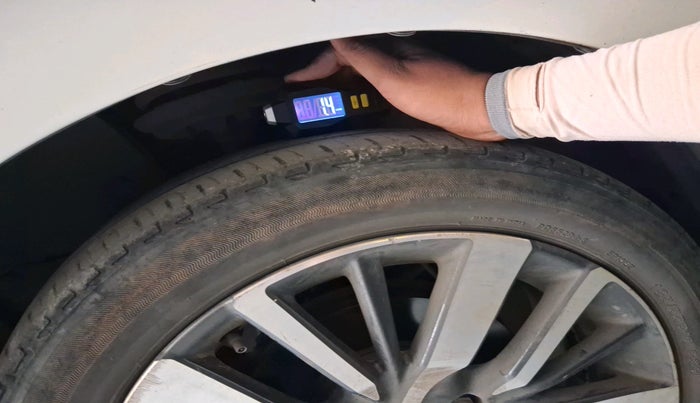 2020 Honda City 1.5L I-VTEC ZX, Petrol, Manual, 56,412 km, tyre