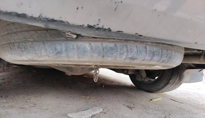 2018 Toyota Innova Crysta 2.8 GX AT 7 STR, Diesel, Automatic, 1,36,309 km, tyre