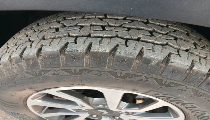 2022 Mahindra SCORPIO-N Z8 L PETROL AT 7 STR, Petrol, Automatic, 1,01,355 km, tyre