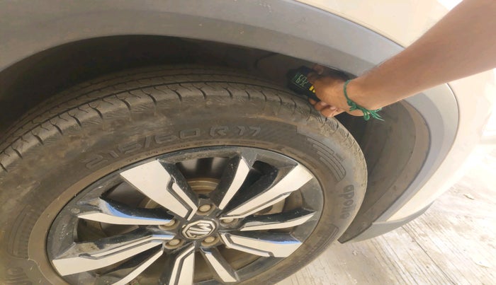 2019 MG HECTOR SHARP HYBRID 1.5 PETROL, Petrol, Manual, 67,374 km, tyre