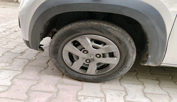 2018 Renault Kwid RXT 1.0 AMT (O), Petrol, Automatic, 97,647 km, tyre