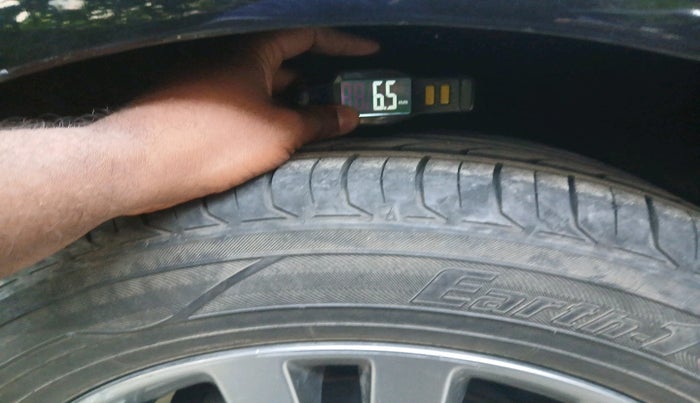 2018 Hyundai New Elantra 2.0 SX(O) AT PETROL, Petrol, Automatic, 61,991 km, tyre