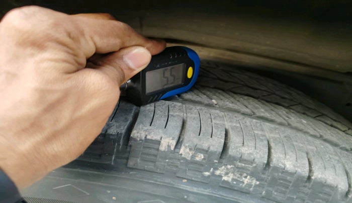 2018 Toyota Fortuner 2.8 4X2 MT, Diesel, Manual, 1,20,013 km, tyre