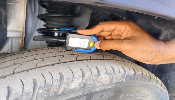 2024 Renault Kiger RXZ MT, Petrol, Manual, 16,733 km, tyre