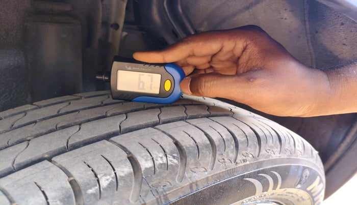 2024 Renault Kiger RXZ MT, Petrol, Manual, 16,733 km, tyre