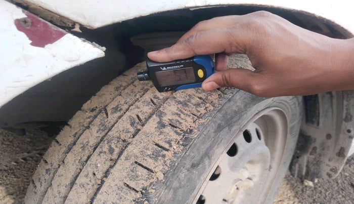 2012 Maruti Wagon R 1.0 LXI CNG, CNG, Manual, 93,345 km, tyre