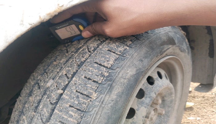 2012 Maruti Wagon R 1.0 LXI CNG, CNG, Manual, 93,345 km, tyre