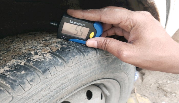 2012 Maruti Wagon R 1.0 LXI CNG, CNG, Manual, 93,345 km, tyre