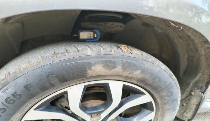 2014 Nissan Terrano XL D PLUS, Diesel, Manual, 86,027 km, tyre