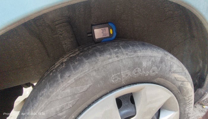 2020 Maruti New Wagon-R VXI 1.0, Petrol, Manual, 1,17,036 km, tyre