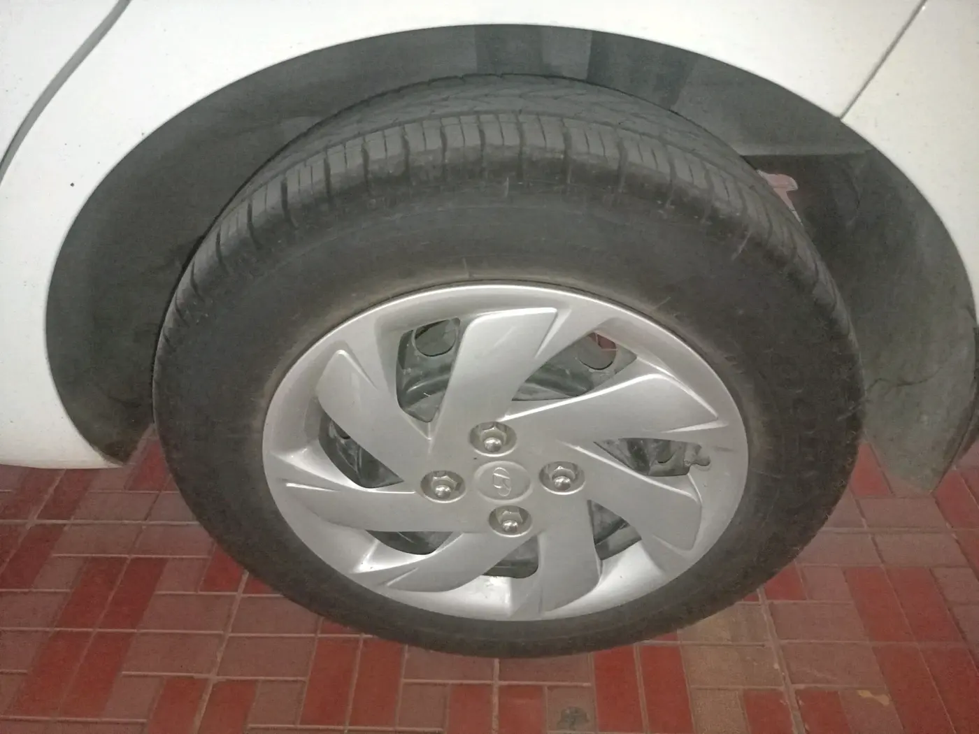 2020 Hyundai NEW SANTRO SPORTZ MT, Petrol, Manual, 36,005 km, tyre