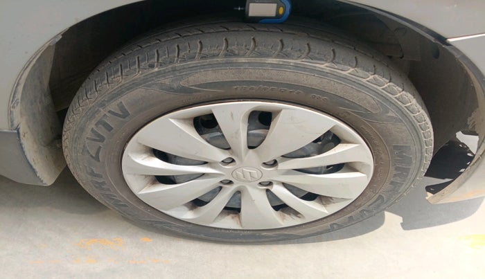 2017 Maruti Baleno DELTA PETROL 1.2, Petrol, Manual, 47,296 km, tyre