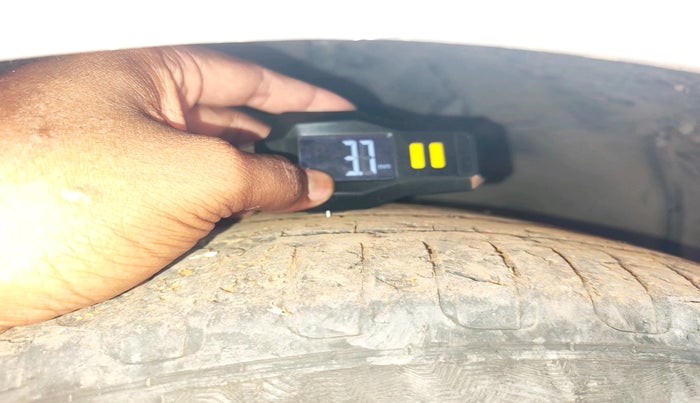 2012 BMW 5 Series 520D 2.0, Diesel, Automatic, 98,014 km, tyre