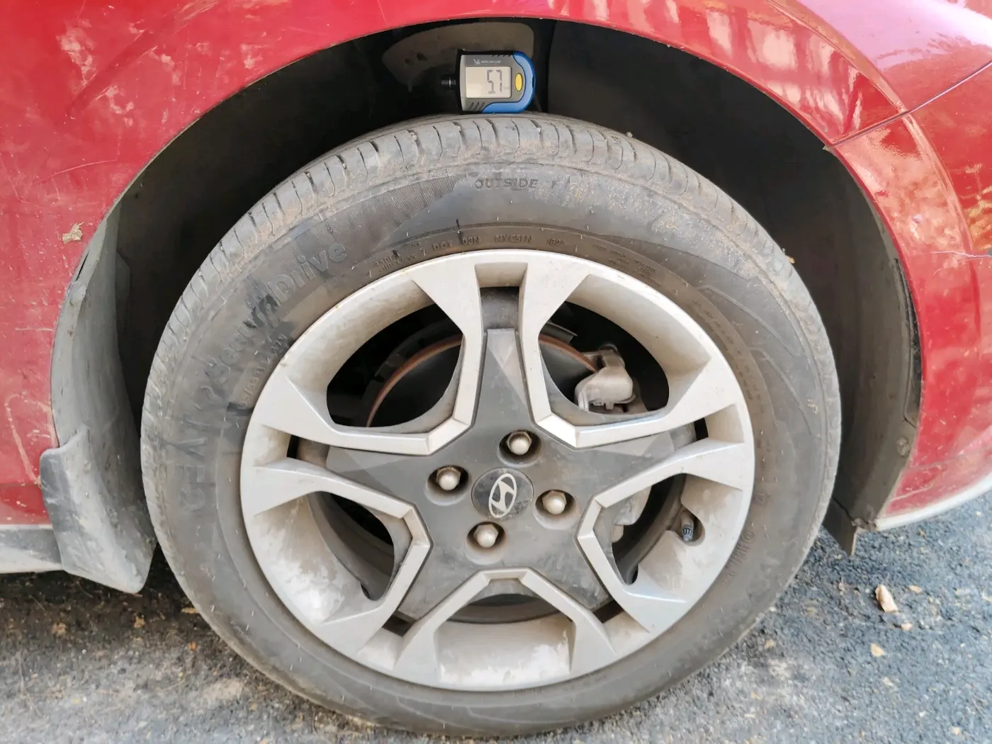 2025 Hyundai NEW I20 SPORTZ 1.2 MT, Petrol, Manual, 14,313 km, tyre