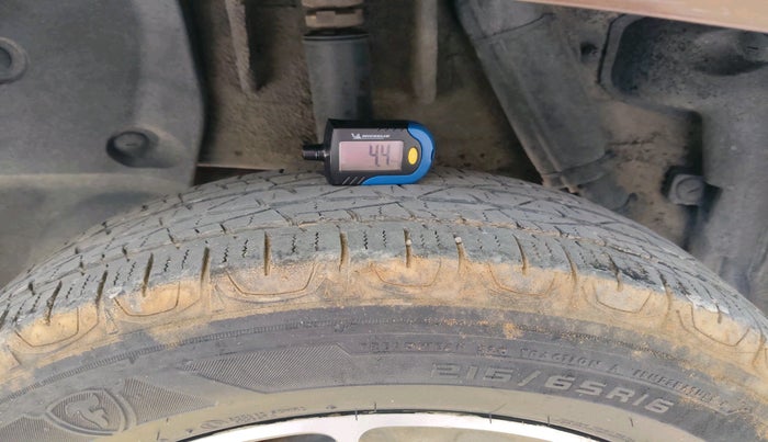 2016 Renault Duster 110 PS RXZ 4X2 AMT DIESEL, Diesel, Automatic, 1,21,578 km, tyre