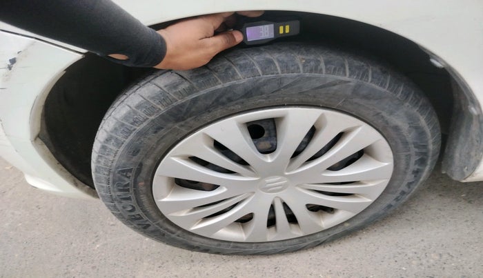 2014 Maruti Ertiga VXI, Petrol, Manual, 61,690 km, tyre