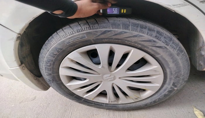 2014 Maruti Ertiga VXI, Petrol, Manual, 61,690 km, tyre