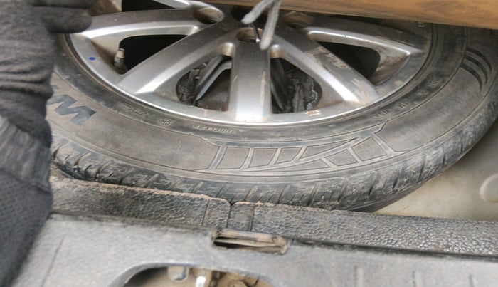 2013 Maruti SX4 ZXI, Petrol, Manual, 78,492 km, tyre