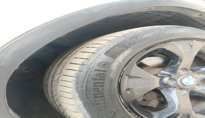 2011 BMW X1 sDrive20d, Diesel, Automatic, 1,07,228 km, tyre