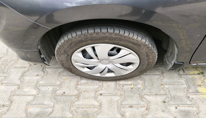 2019 Honda Amaze 1.2L I-VTEC S, Petrol, Manual, 44,926 km, tyre