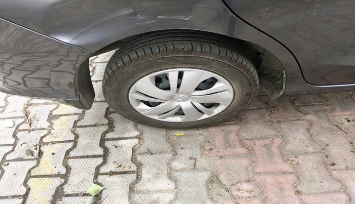 2019 Honda Amaze 1.2L I-VTEC S, Petrol, Manual, 44,926 km, tyre