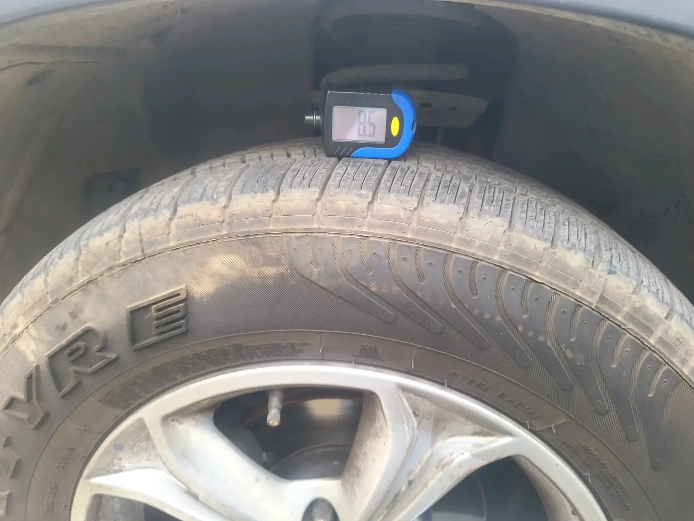 2019 Tata Harrier XZ 2.0L, Diesel, Manual, 68,601 km, tyre