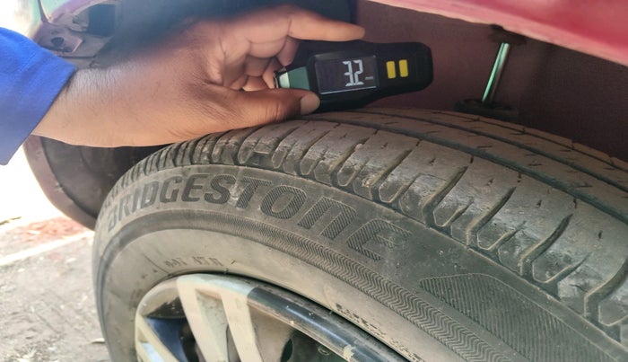 2015 Maruti Ritz VDI, Diesel, Manual, 1,09,117 km, tyre