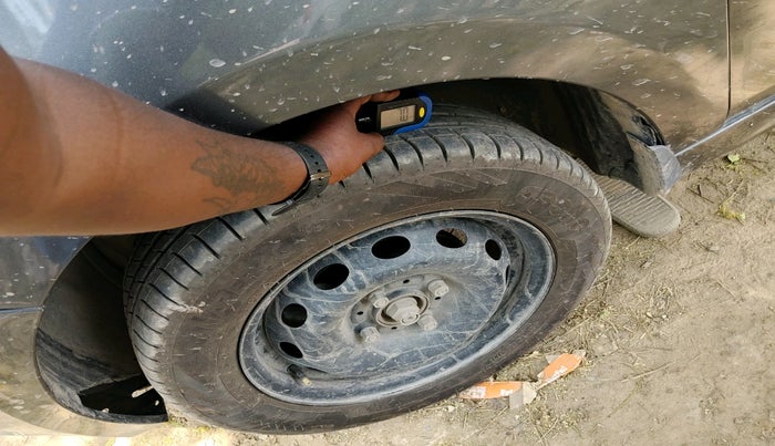 2023 Tata Tiago XT (O) PETROL, Petrol, Manual, 58,996 km, tyre