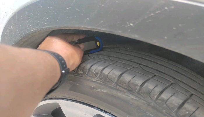 2019 Tata NEXON XZA PLUS PETROL, Petrol, Automatic, 52,033 km, tyre