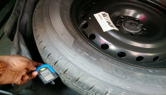 2021 Jeep Compass MODEL S (O) 2.0 DIESEL, Diesel, Manual, 55,326 km, tyre