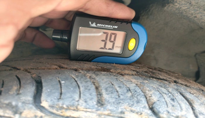 2013 Hyundai Santro Xing GL PLUS, CNG, Manual, 81,325 km, tyre