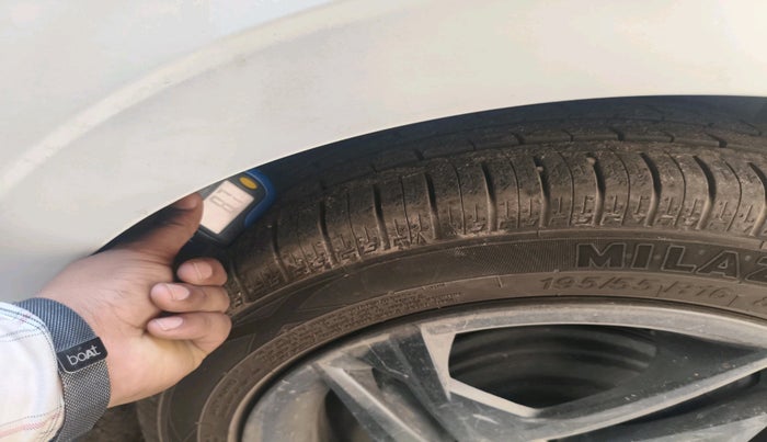 2022 Hyundai NEW I20 SPORTZ 1.2 MT, Petrol, Manual, 45,959 km, tyre