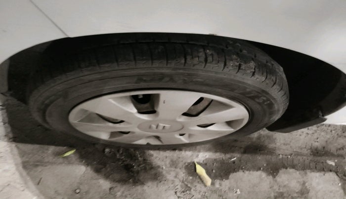 2016 Maruti Alto K10 VXI, Petrol, Manual, 77,137 km, tyre