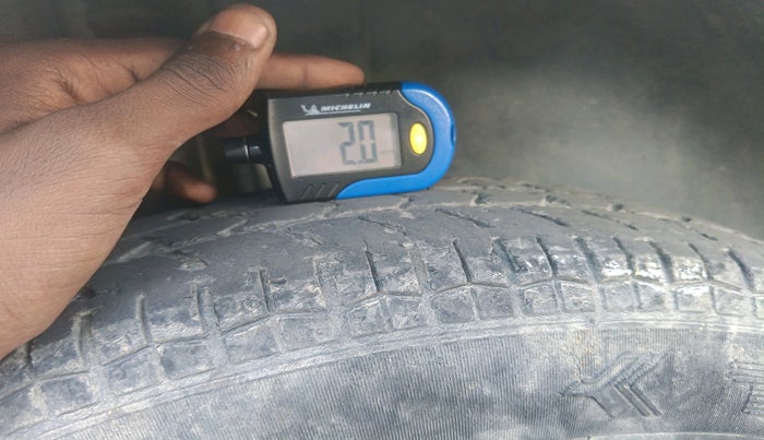 2016 Maruti Swift VXI O, Petrol, Manual, 90,758 km, tyre