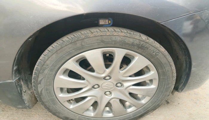 2017 Maruti Baleno ZETA PETROL 1.2, Petrol, Manual, 1,35,005 km, tyre