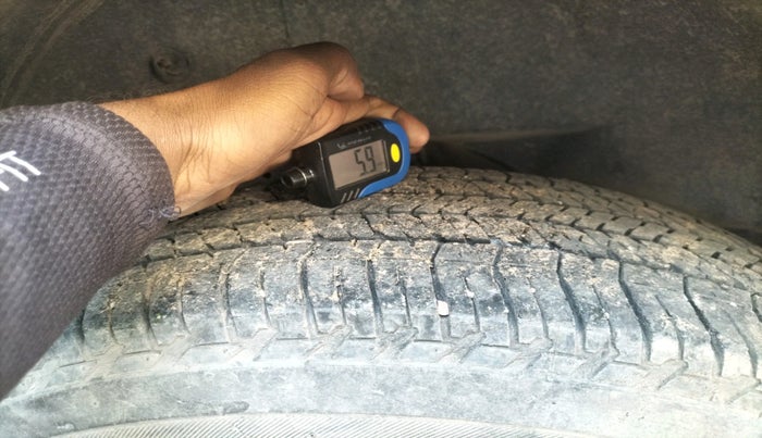 2016 Mahindra XUV500 W10, Diesel, Manual, 58,996 km, tyre