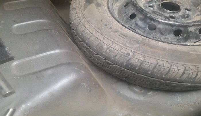 2021 Maruti Alto VXI PLUS, Petrol, Manual, 49,157 km, tyre