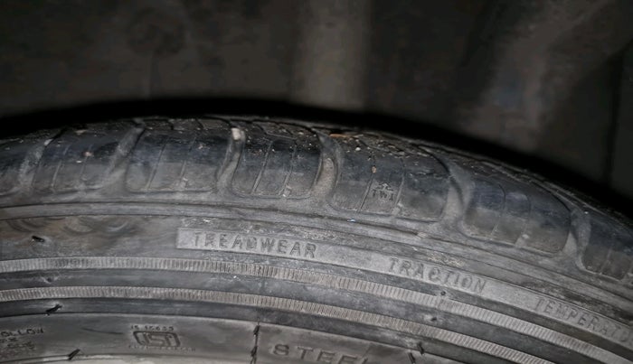 2018 Hyundai Xcent SX 1.2, Petrol, Manual, 90,743 km, tyre