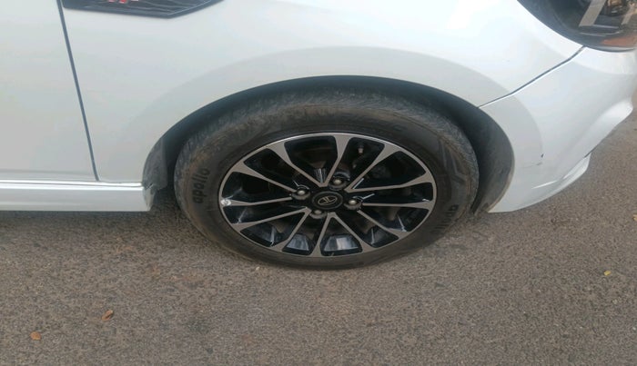 2019 Tata TIAGO JTP 1.2 PETROL, Petrol, Manual, 39,716 km, tyre