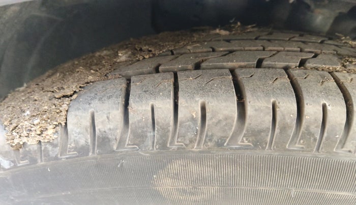 2022 KIA CARENS PRESTIGE PLUS 1.5 DIESEL 7 STR, Diesel, Manual, 57,245 km, tyre