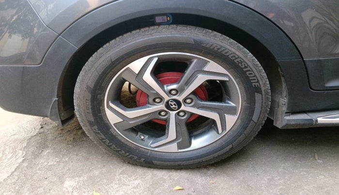 2018 Hyundai Creta SX (O) 1.6 PETROL, Petrol, Manual, 98,685 km, tyre