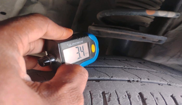 2019 Tata Tiago XZ PETROL, Petrol, Manual, 1,53,287 km, tyre