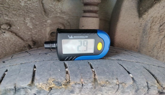 2024 Tata PUNCH PURE MT, CNG, Manual, 47,045 km, tyre